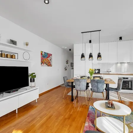 Sky Apartamento Makarska